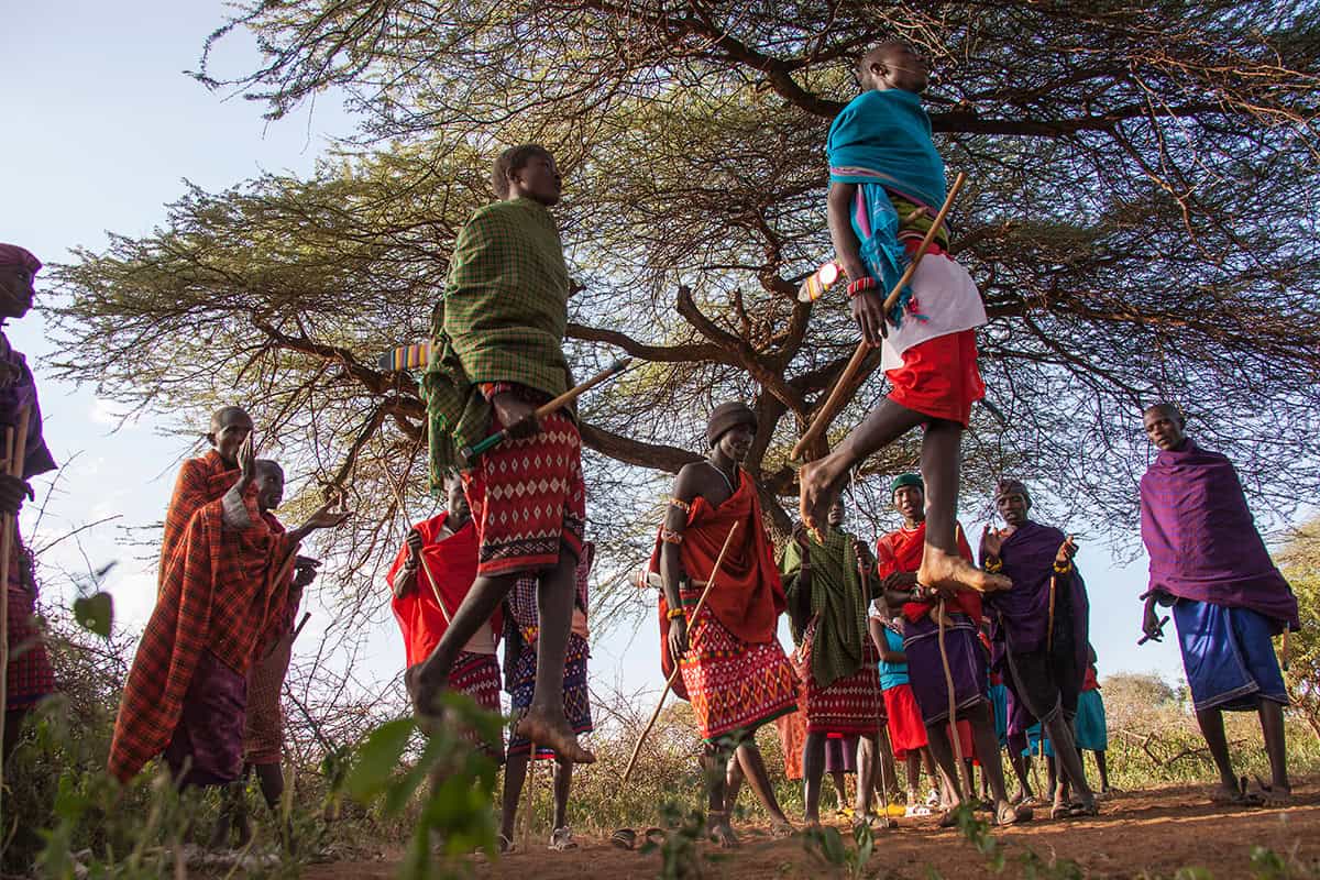 Encounter cultural dance